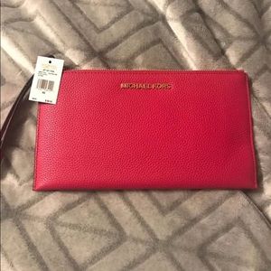 MK large wristlet